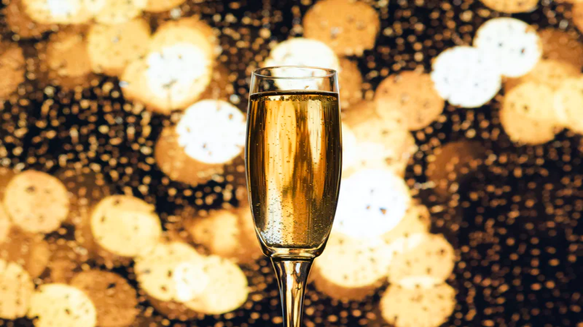 Best Champagne Glasses: 14 Elegant Drinking Vessels for 2022
